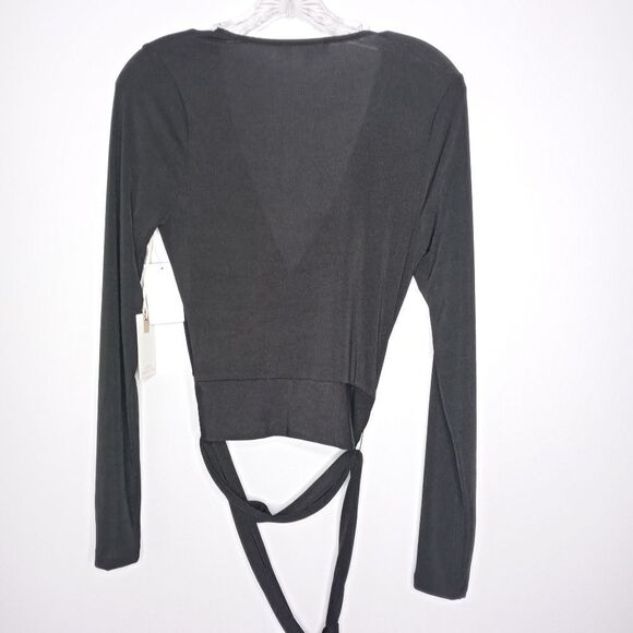 GOOD AMERICAN Shimmer Wrap Top - Picture 6 of 7